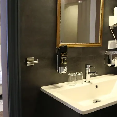 卡瓦利诺il酒店 3* 瓦伦多夫