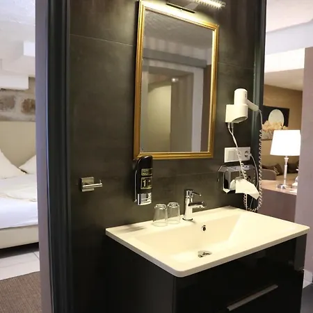 卡瓦利诺il酒店 酒店 瓦伦多夫