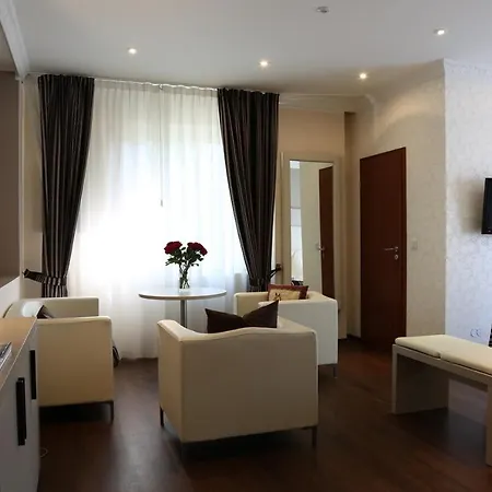 卡瓦利诺il酒店 瓦伦多夫