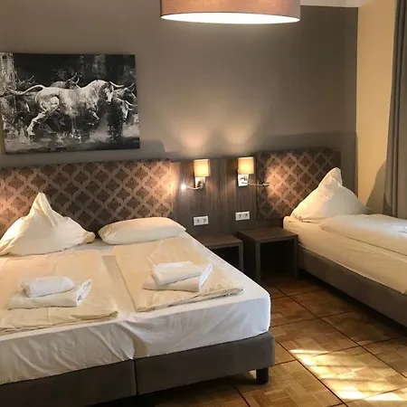 卡瓦利诺il酒店 3*