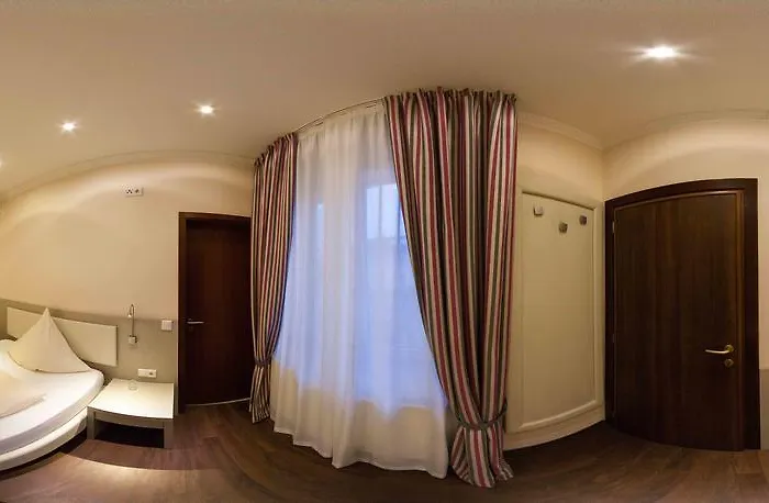 卡瓦利诺il酒店 酒店 3*