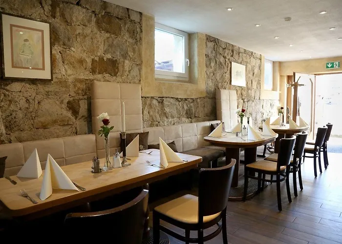 卡瓦利诺il酒店 3*